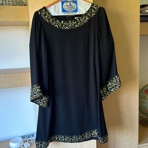 Alice & Olivia longsleeve shift dress